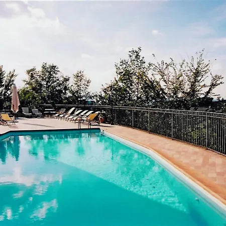 Sleeps 20 Pool Wifi *