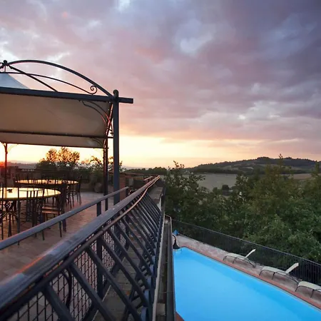 Вилла Sleeps 20 Pool Wifi Collazzone